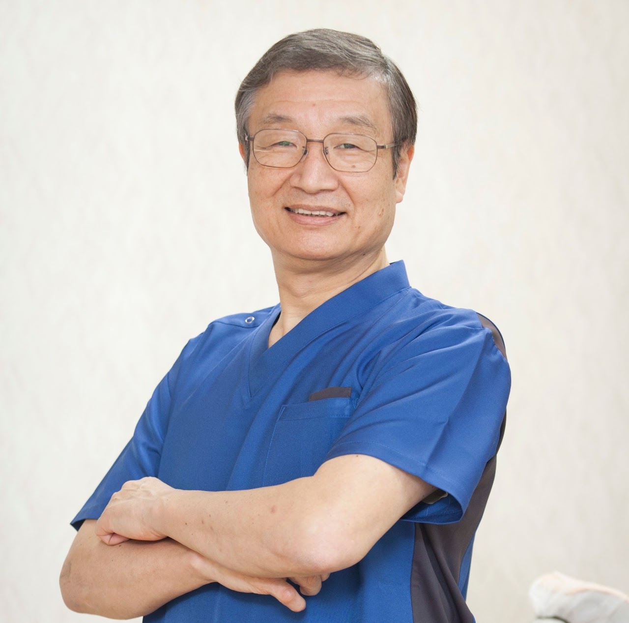 院長 小原秀俊